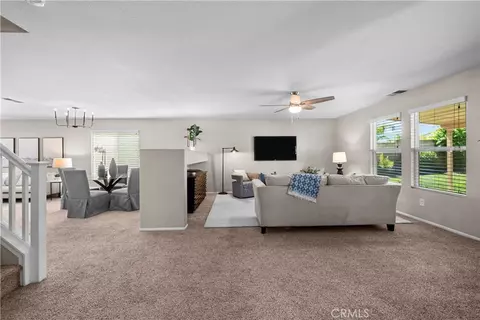 Living - 28244 Springvale, Castaic, CA 91384 photo 3 of 6
