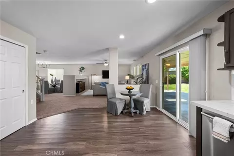 Entry Way - 28244 Springvale, Castaic, CA 91384 photo 2 of 3