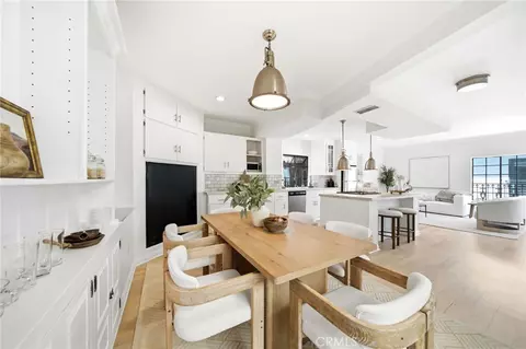 9624 Highland Gorge Dr, Beverly Hills, CA 90210