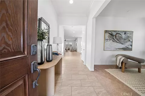 Entry Way - 22384 Riverstream Ct, Saugus, CA 91350 photo 1 of 6