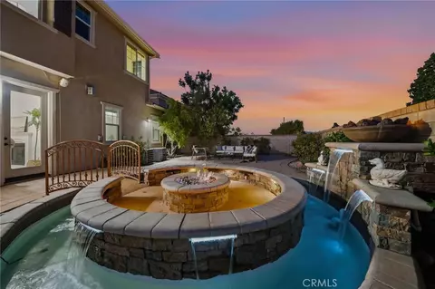 Exterior - 22384 Riverstream Ct, Saugus, CA 91350 photo 4 of 16