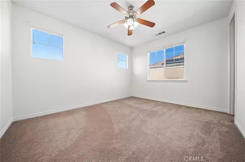 Bedroom - 22384 Riverstream Ct, Saugus, CA 91350 photo 5 of 10