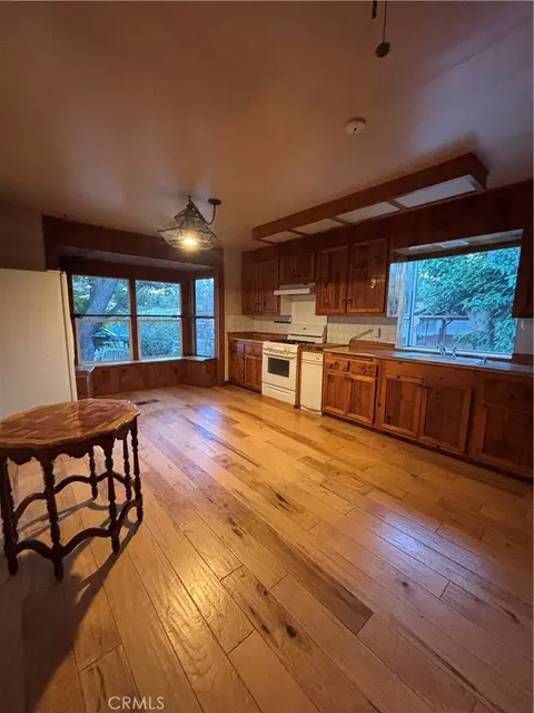 Kitchen - 4241 Eve, Simi Valley, CA 93063 photo 1 of 5