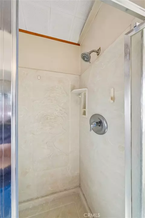 Bath - 4241 Eve, Simi Valley, CA 93063 photo 1 of 6