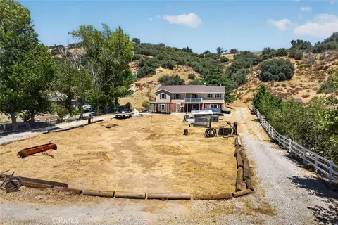 Exterior - 871 Lebec Rd, Lebec, CA 93243 photo 10 of 11