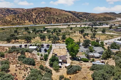 View/Area - 871 Lebec Rd, Lebec, CA 93243 photo 2 of 2