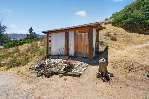 Exterior - 871 Lebec Rd, Lebec, CA 93243 photo 8 of 11