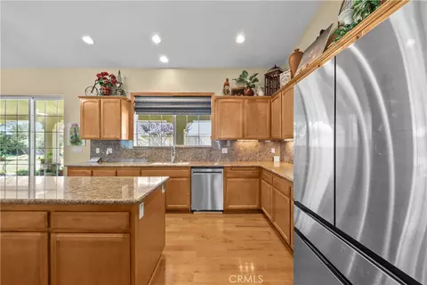 239 Hawk Ln, Palmdale, CA 93551 photo 15