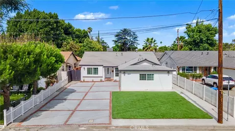 5651 Radford Ave, Valley Village, CA 91607