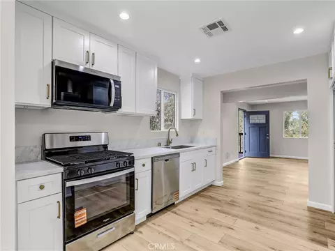 4126 E 1st, Los Angeles, CA 90063