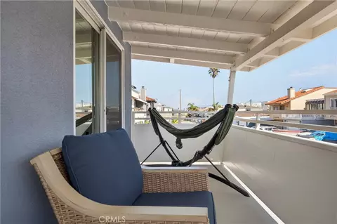 Exterior - 317 Cahuenga, Oxnard, CA 93035 photo 4 of 8