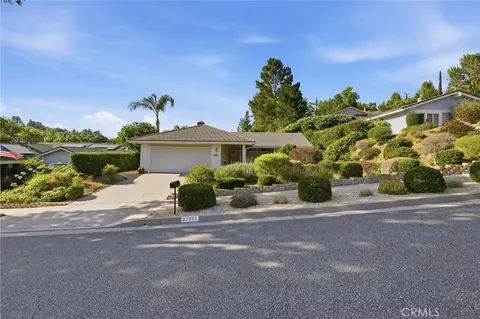 27383 Oak Smt, Agoura Hills, CA 91301