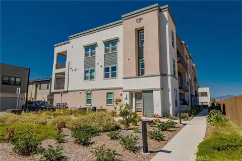 27466 Mercantile Ct #203, Valencia, CA 91381