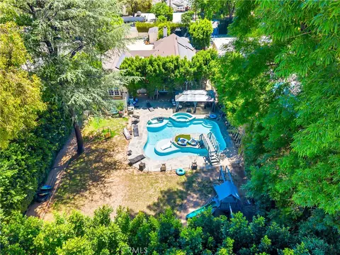 5923 Corbin, Tarzana, CA 91356