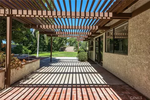 Exterior - 2852 Ian, Simi Valley, CA 93063 photo 7 of 15