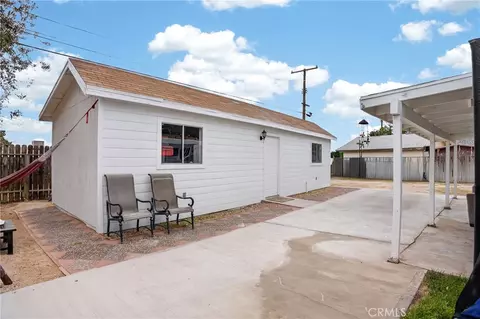 Exterior - 15912 Rexroth St, Mojave, CA 93501 photo 7 of 12