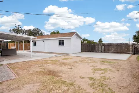 Exterior - 15912 Rexroth St, Mojave, CA 93501 photo 6 of 12