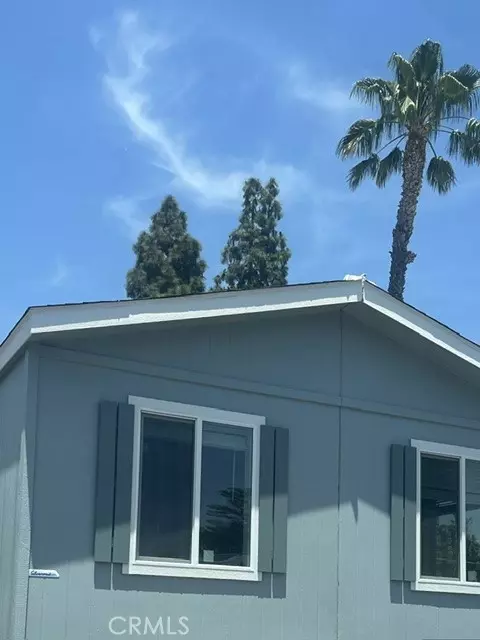 26 Coronado, Mission Hills, CA 91345