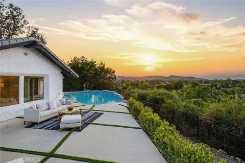 31673 Foxfield, Westlake Village, CA 91361
