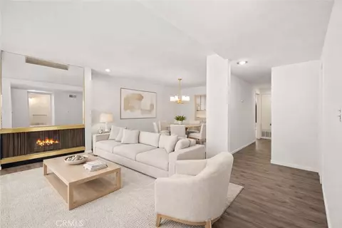 19309 Flowers Ct, Newhall, CA 91321