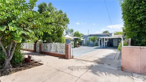 11532 Amboy, San Fernando, CA 91340