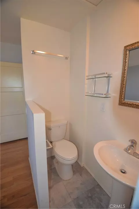 Bath - 7024 Balcom, Reseda, CA 91335 photo 2 of 6