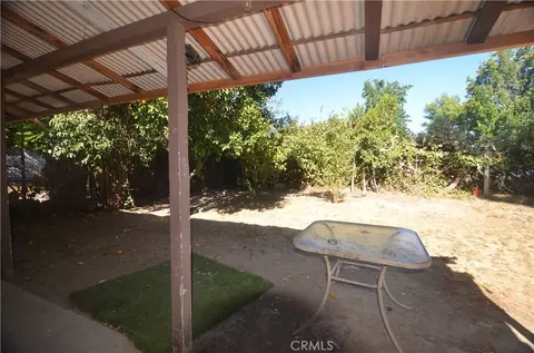 Exterior - 7024 Balcom, Reseda, CA 91335 photo 2 of 7