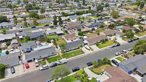 View/Area - 1582 Dakin, Simi Valley, CA 93065 photo 3 of 10