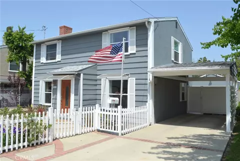 13827 Calvert St, Valley Glen, CA 91401
