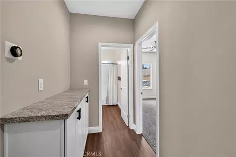 Entry Way - 21841 Mid, Tehachapi, CA 93561 photo 4 of 4