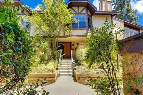 8241 Mason Ave #C, Winnetka, CA 91306