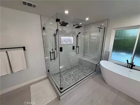 Bath - 760 Cinnabar Pl, Simi Valley, CA 93065 photo 6 of 10