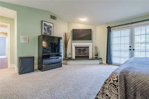 Bedroom - 760 Cinnabar Pl, Simi Valley, CA 93065 photo 2 of 4