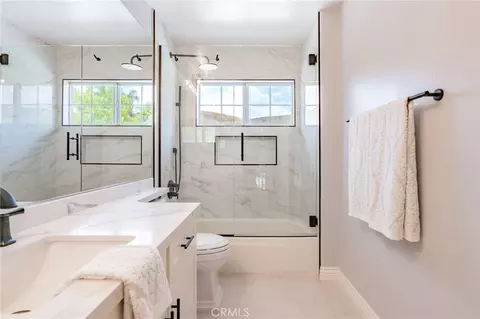 Bath - 760 Cinnabar Pl, Simi Valley, CA 93065 photo 10 of 10