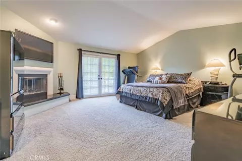 Bedroom - 760 Cinnabar Pl, Simi Valley, CA 93065 photo 1 of 4