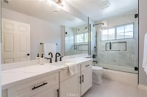 Bath - 760 Cinnabar Pl, Simi Valley, CA 93065 photo 9 of 10