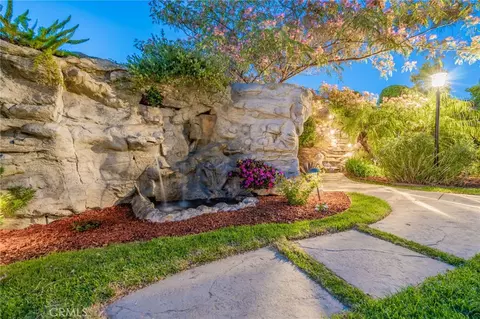 Exterior - 760 Cinnabar Pl, Simi Valley, CA 93065 photo 15 of 26
