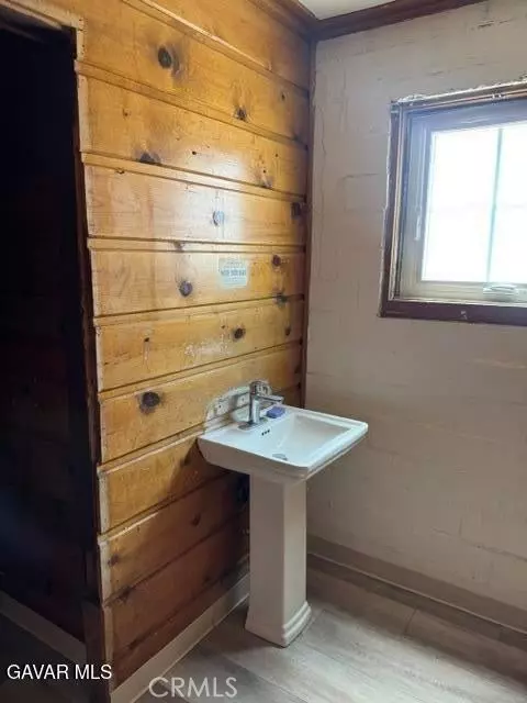 Other - 2069 Inyo, Mojave, CA 93501 photo 10 of 21