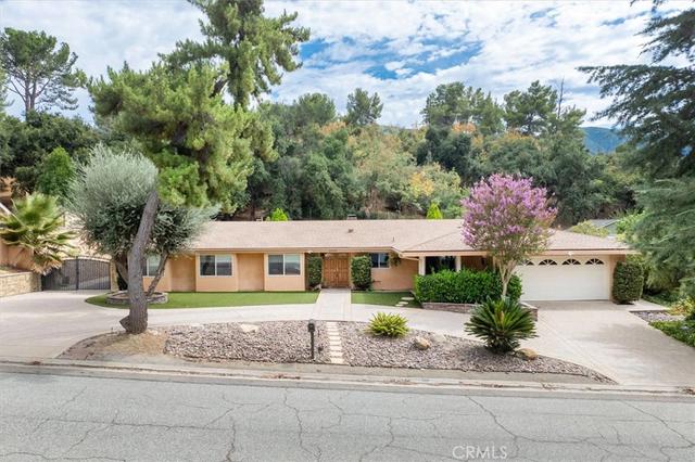 15848 Silver Star Ln, Canyon Country, CA 91387