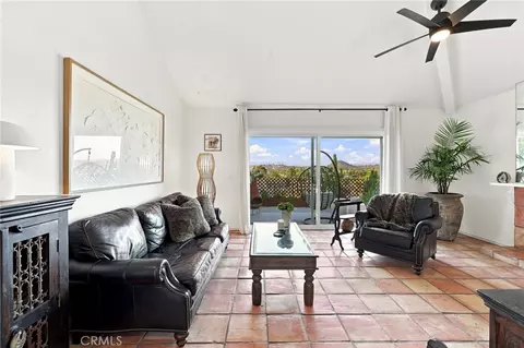 701 Blue Oak Ave, Newbury Park, CA 91320