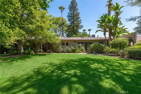 4956 Hood Dr, Woodland Hills, CA 91364