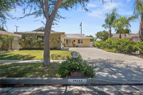 27403 Arriola, Saugus, CA 91350