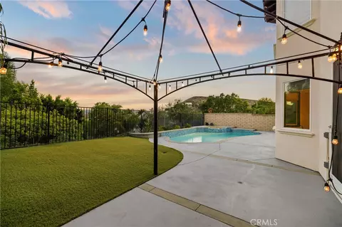 Exterior - 5474 Sunlight, Simi Valley, CA 93063 photo 11 of 17