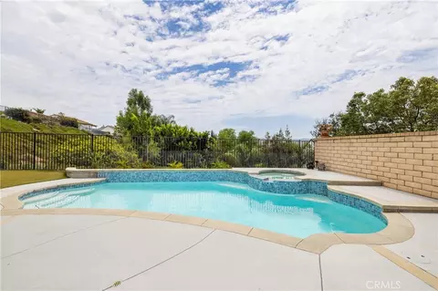 Exterior - 5474 Sunlight, Simi Valley, CA 93063 photo 13 of 17