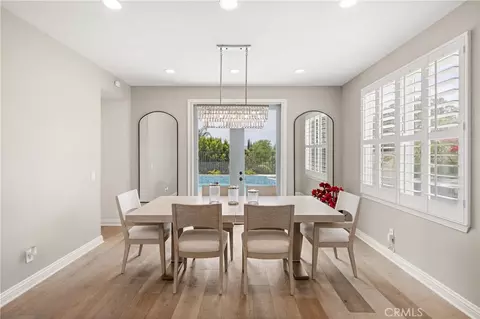 Dining - 5474 Sunlight, Simi Valley, CA 93063 photo 2 of 4