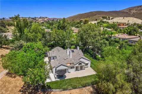 View/Area - 2288 Ranch View Pl, Thousand Oaks, CA 91362 photo 1 of 2