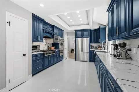 Kitchen - 2288 Ranch View Pl, Thousand Oaks, CA 91362 photo 2 of 3