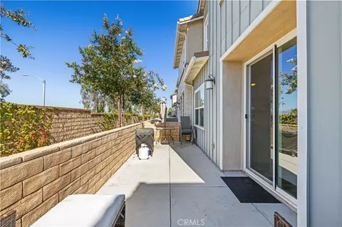 22760 Harmony Dr, Saugus, CA 91350 photo 37