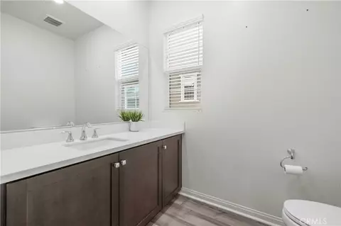 22760 Harmony Dr, Saugus, CA 91350 photo 22