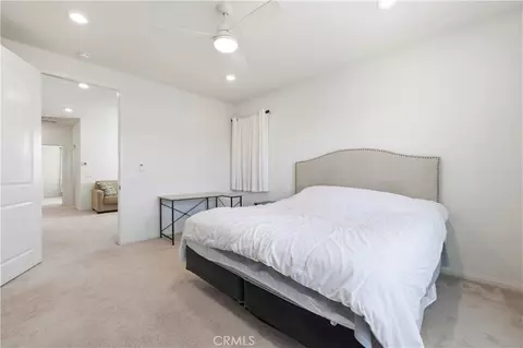 22760 Harmony Dr, Saugus, CA 91350 photo 34